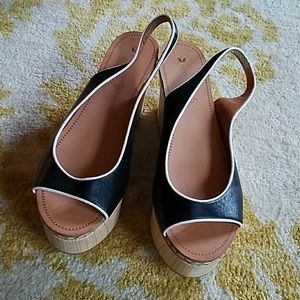 size 40 Italian wedges, never worn